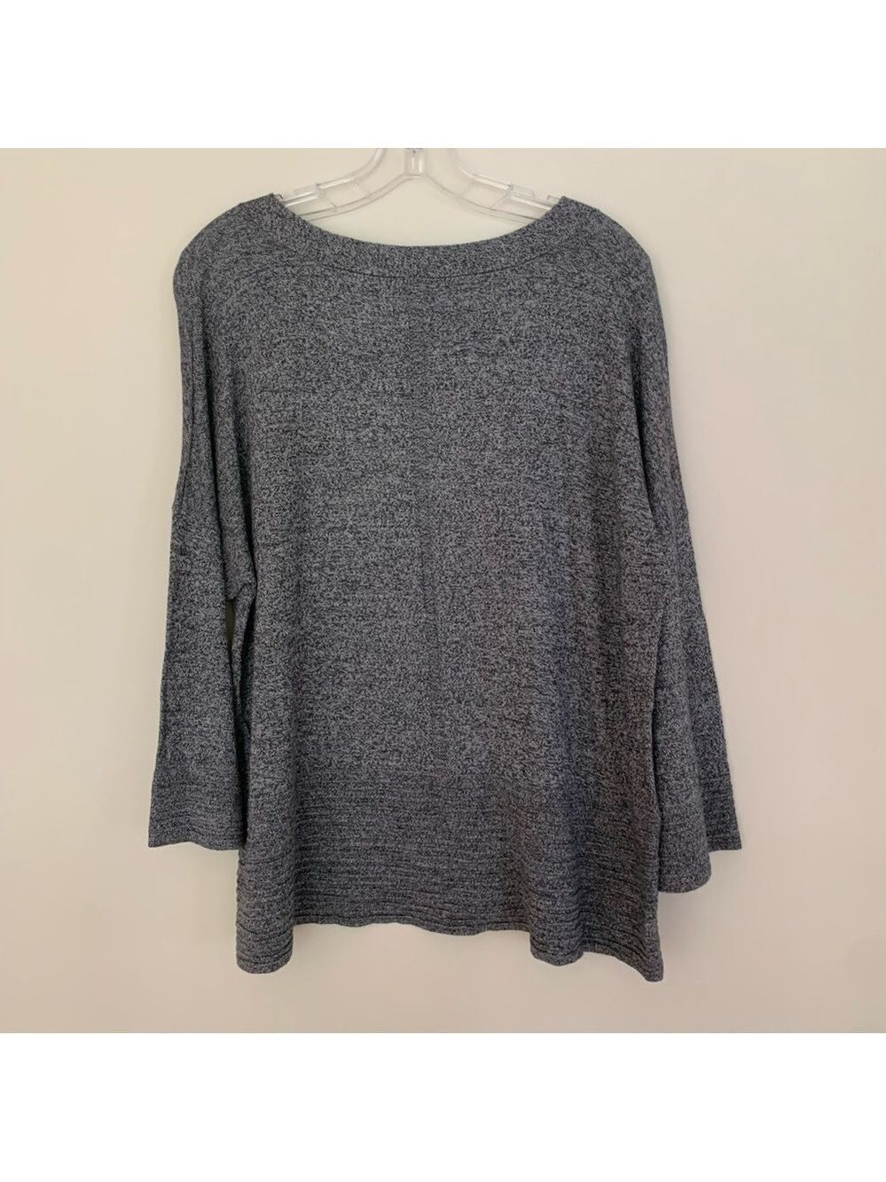 CYRUS Gray Heathered Long Sleeve Knit Tunic - Picture 8 of 13